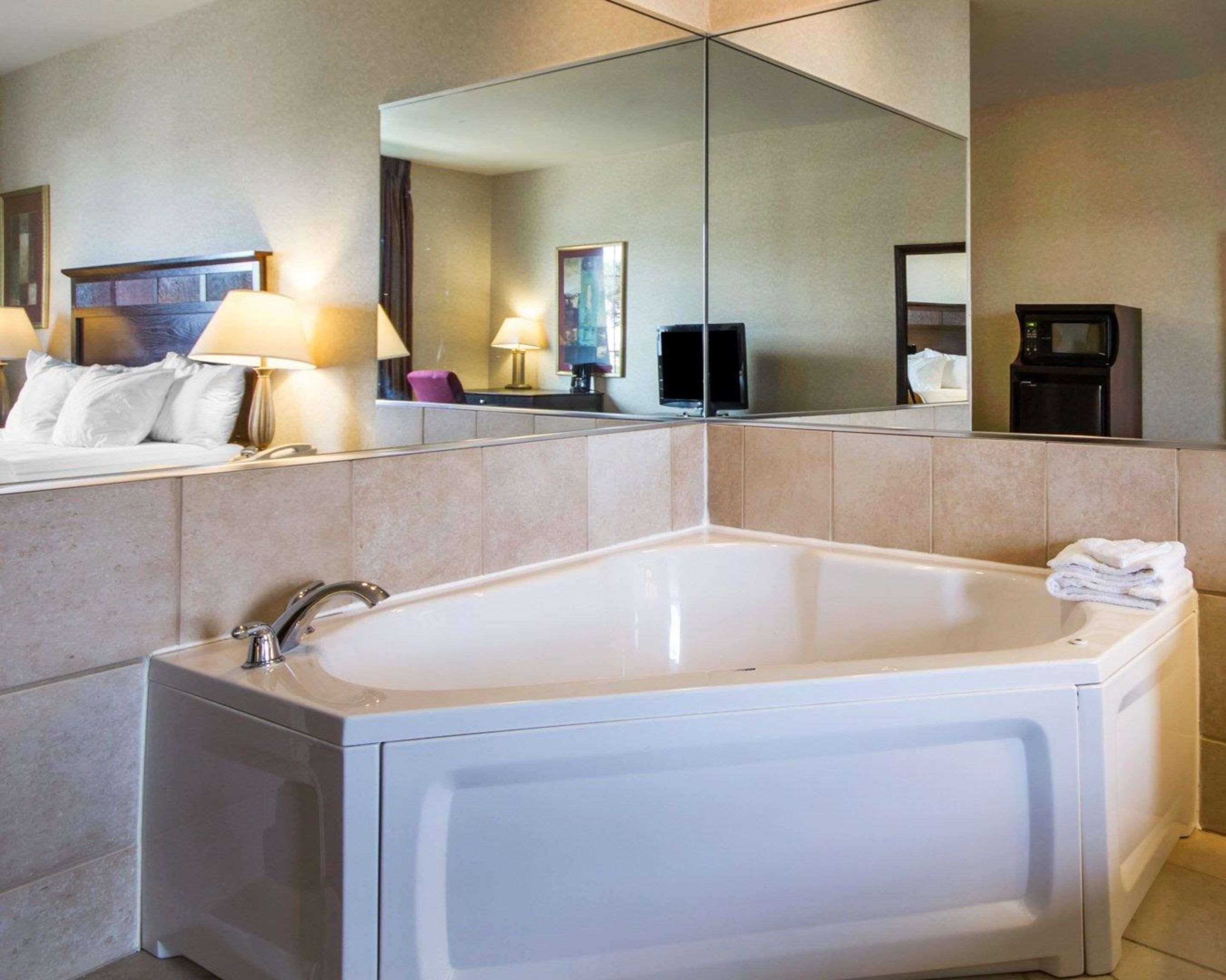Comfort Inn & Suites Madison North Deforest Εξωτερικό φωτογραφία