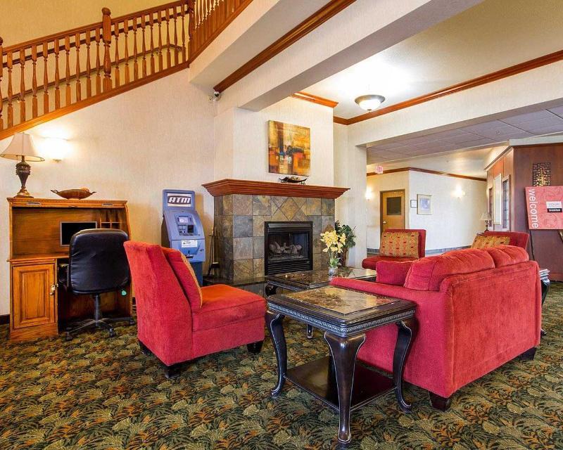 Comfort Inn & Suites Madison North Deforest Εξωτερικό φωτογραφία